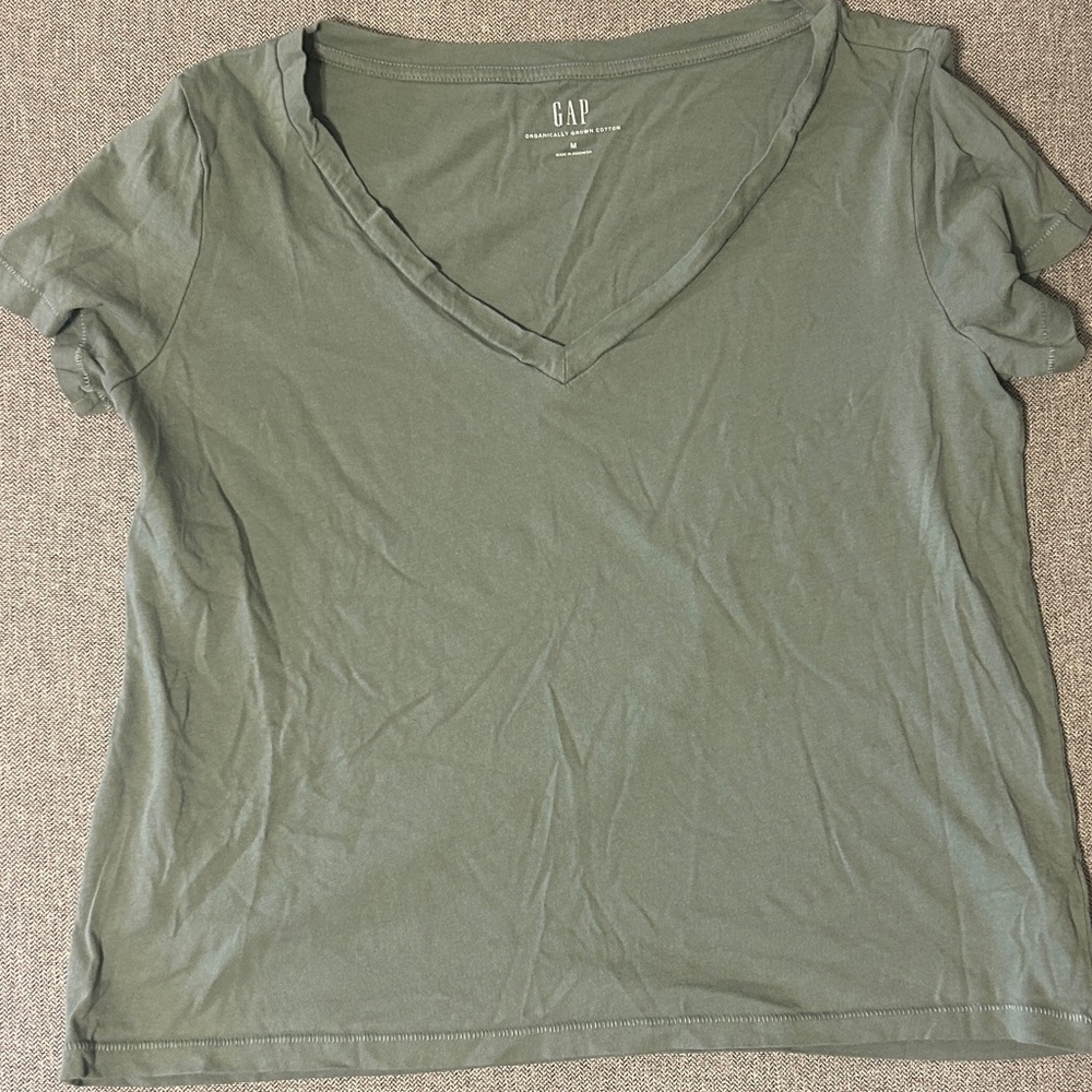 GAP Green EveryWear Vintage V-neck T-Shirt